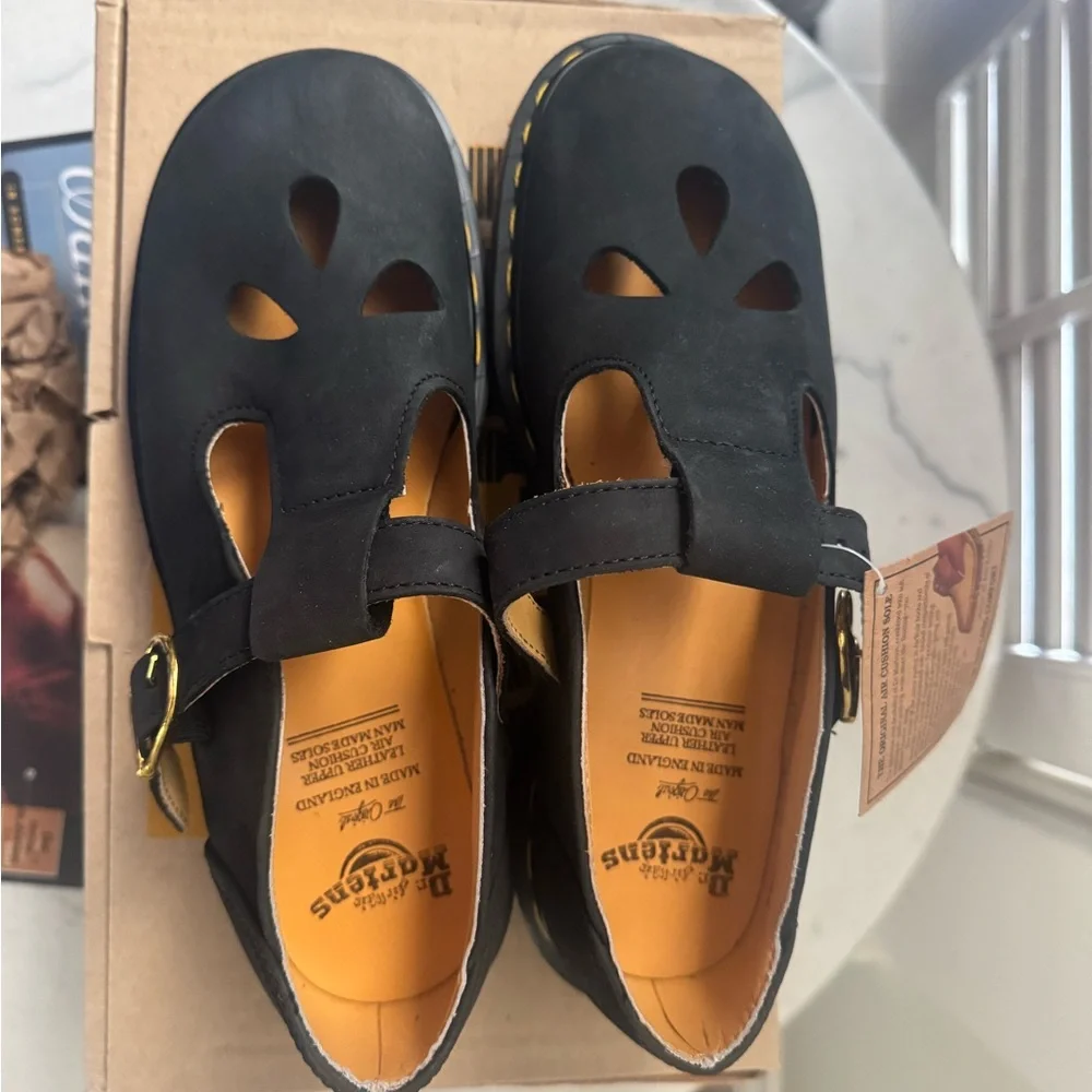 NIB England Made Dr. Martens Vintage Nubuck Tear Drop Mary Janes UK5 US 7-7.5 - Picture 6 of 10